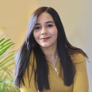 Meet your Posher, Anny